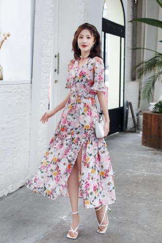 碎花雪纺连衣裙，女装连衣裙，咔蒂妮