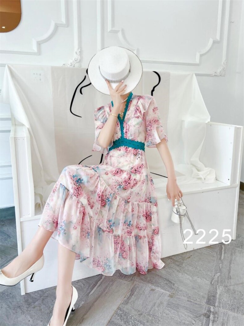 【现货】2022夏季新款韩版碎花雪纺连衣裙，女装连衣裙，珍·洛曼