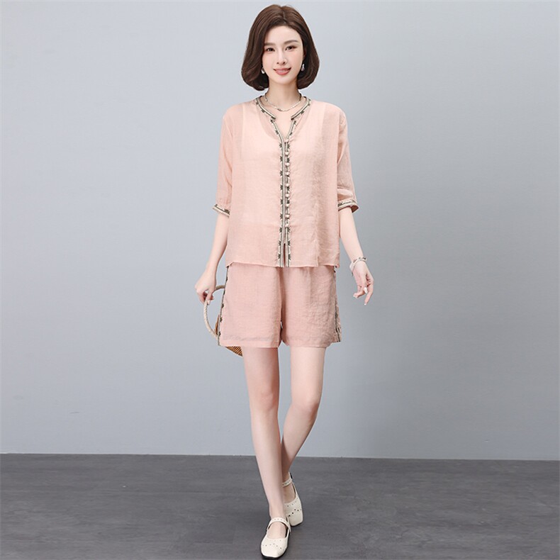 苎麻短裤套装女2025夏装新款中年妈妈时尚宽松大码洋气减龄两件套,女装套装/套裙,希欧阁