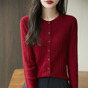 精纺羊毛麻花针织衫上衣外套女开衫2025新款长袖圆领打底上衣毛衫图片