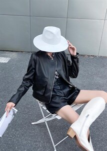秋季皮衣夹克图片