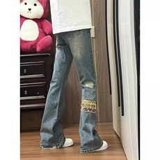 蓝色