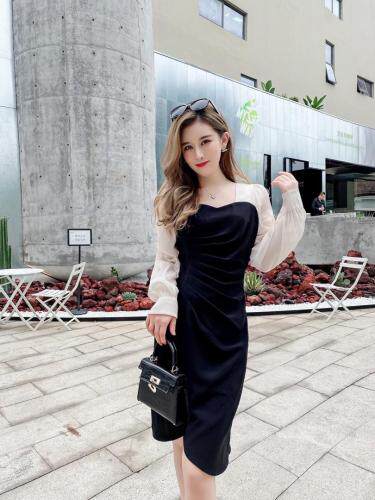 显瘦褶皱连衣裙，女装连衣裙，艾丹迪蔓