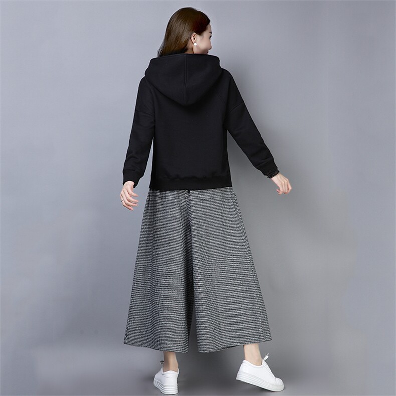 2020年冬季时尚潮流简约纯色休闲百搭舒适宽松长袖短款,女装卫衣/绒衫,叶笙衣