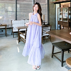 紫色立体花朵挂脖连衣裙女2025夏季新款超仙法式绝美漂亮露肩长裙，女装连衣裙，2D009