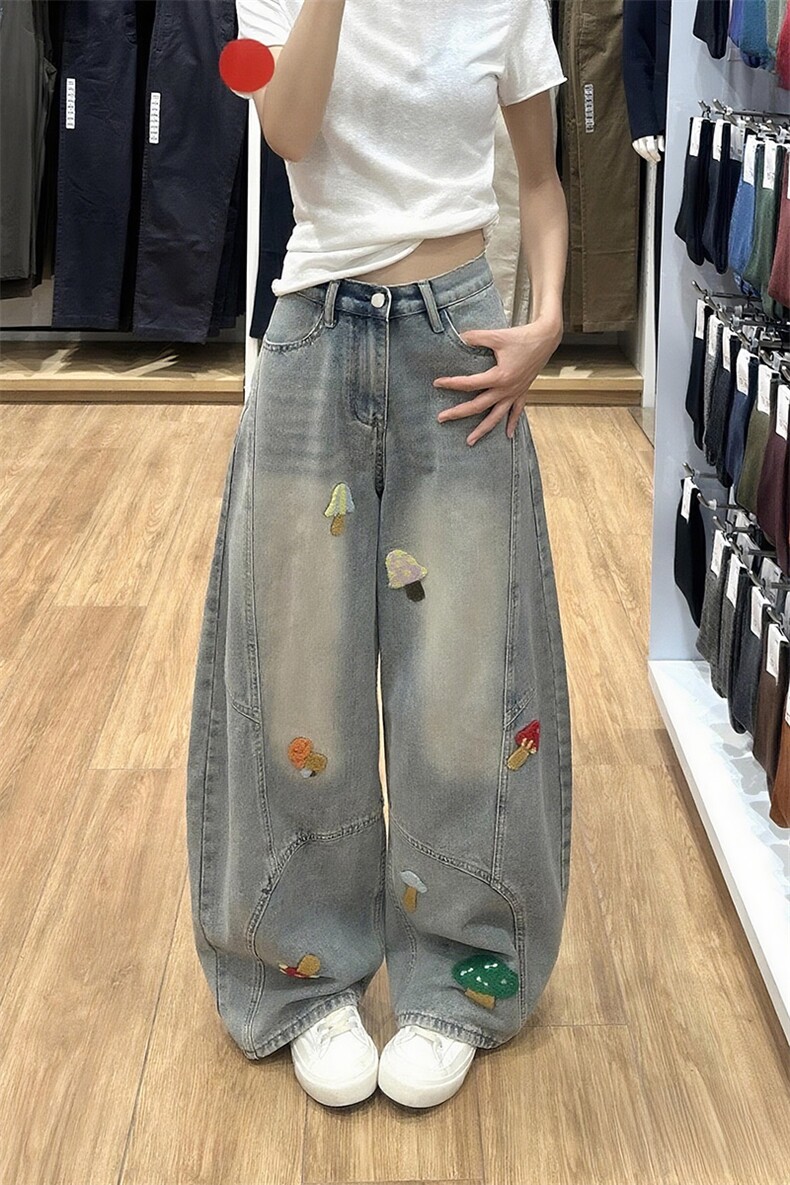 网图A2386P55-美式复古弯刀阔腿牛仔裤男女卡通刺绣设计感裤子,男装牛仔裤,电商B241
