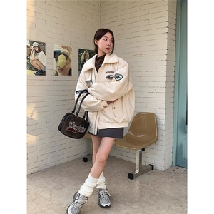 复古学院风刺绣羊羔绒翻领棉衣男女冬季宽松情侣保暖棉服图片