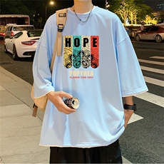 天蓝色