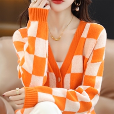 女V领2024秋冬新款短款针织羊毛开衫休闲舒适，女装羊毛衫，斯尔特羊绒