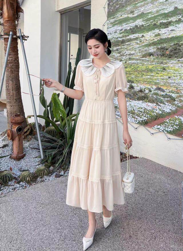 [现货]刺绣娃娃领收腰款连衣裙，两色、三码，女装连衣裙，依柏璐(1F)