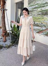 [现货]刺绣娃娃领收腰款连衣裙，两色、三码，女装连衣裙，依柏璐(1F)