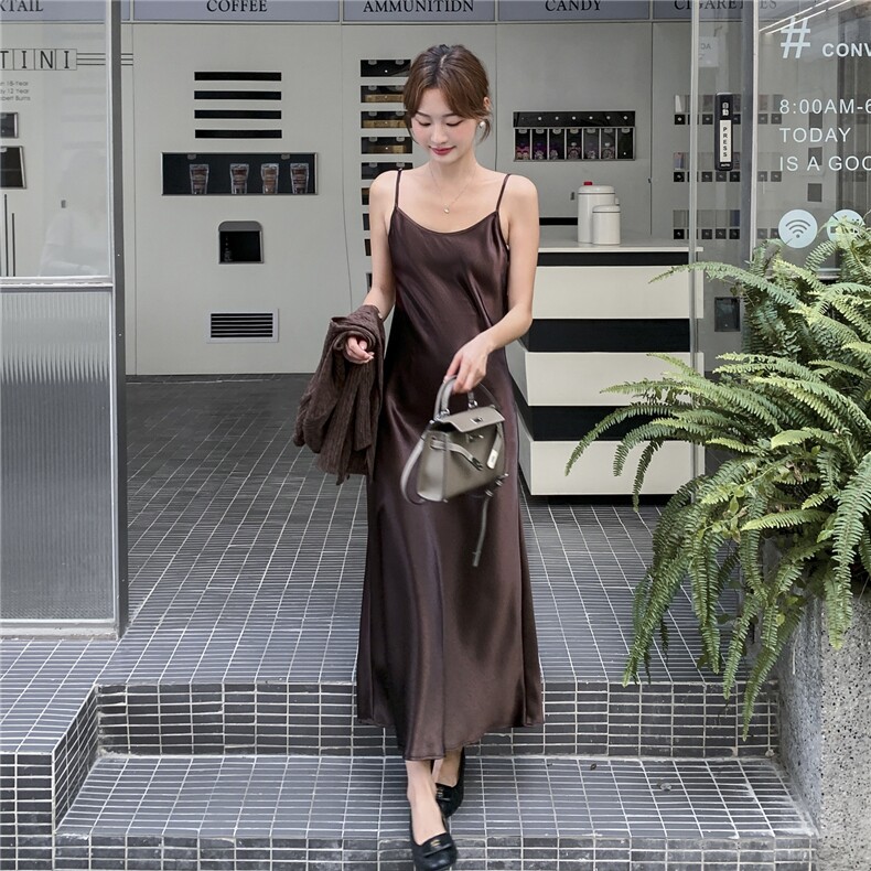 韩系慵懒风针织套装女2025秋季新款高级感气质显瘦吊带裙两件套,女装套装/套裙,秋水欣儿