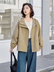 2025春秋新款小个子宽松休闲气质百搭粉色连帽工装冲锋衣外套女图片