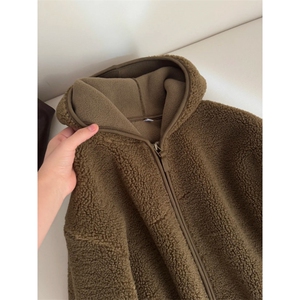 羊羔毛连帽外套 130-GS06-P65 成分100聚酯纤维图片