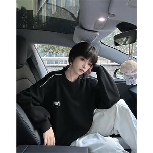 美式设计感圆领卫衣男秋季休闲简约恶魔猫眼字母印花日系长袖T恤图片