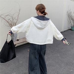 米白色压格连帽外套女2025秋冬新款学院风宽松休闲抽绳加棉上衣潮图片