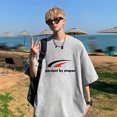浅灰色