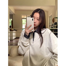 白灰色
