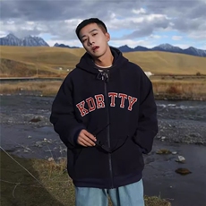 藏青色