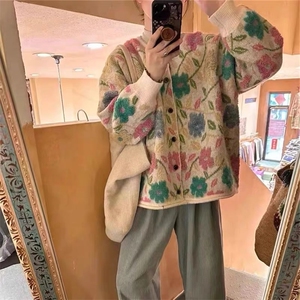 2025新春款彩色多巴胺花朵宽松大版开衫图片