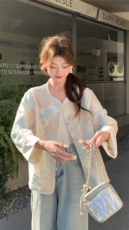 新款上新2025蓝色立体花朵刺绣防晒外套女85076-208A-P170-K255，女装短外套，浙宝208A
