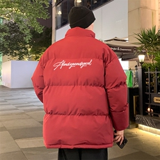 酒红色