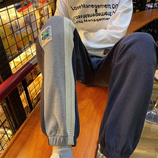 藏青色