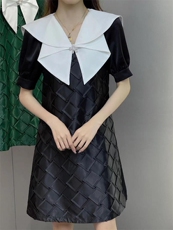 撞色海军领连衣裙，女装连衣裙，迪蔓君翔