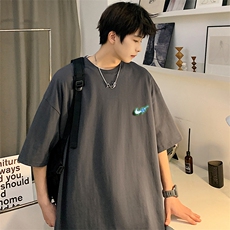 深灰色