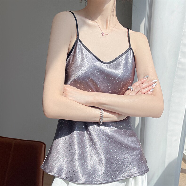 设计感吊带背心女2025夏季显瘦可外穿时尚上衣美背肌理感缎面内搭,女装背心吊带,圣丽羊绒