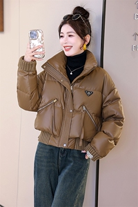 2023年冬季新款现货免洗柔软皮加厚立领面包服韩版小个子羽绒服图片