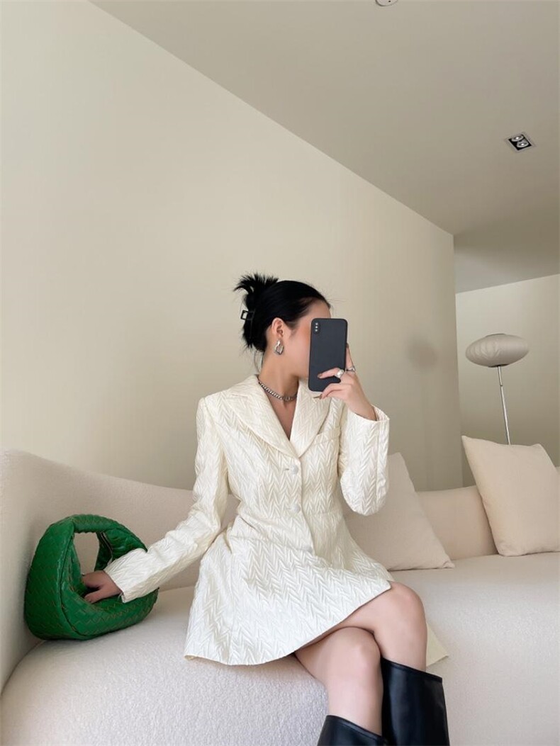 LION&CAT(2F) LIONCAT2F127010