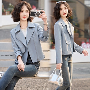 短款小皮衣外套女2025新款春秋气质休闲百搭翻领PU皮机车夹克上衣