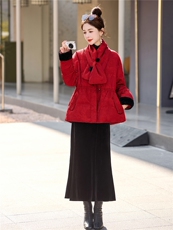 大货已出2025圣诞90羽绒服女冬新款收腰新中式淑女圆领中长款外套，女装羽绒服，依万里