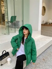 冬季羽绒服，女装羽绒服，SUPEREDITE 绣铂