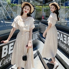 十一少女lii3.15新品”春风吹“挂脖气质俏皮碎花长裙连衣裙，女装连衣裙，天丽