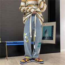 浅蓝色