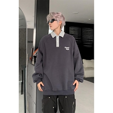 深灰色