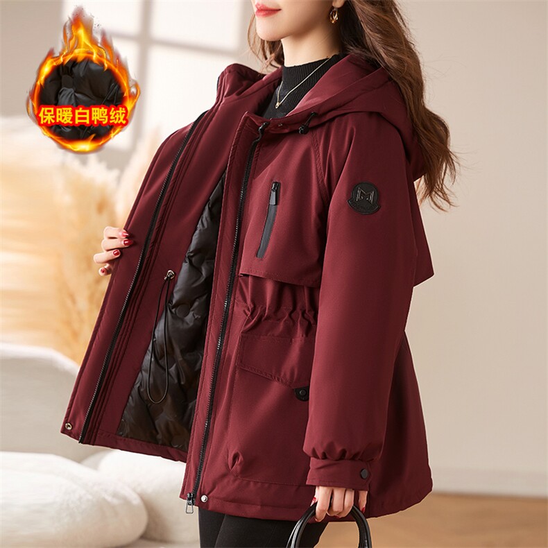 红工装羽绒服女2025冬季新款加厚保暖白鸭绒内胆派克服外套图片