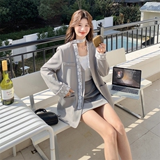 灰色气质休闲西装套装女2025春季新款蕾丝拼接西服上衣短裙两件套，女装套装/套裙，2D078