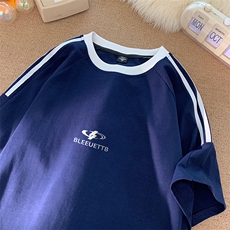 藏青色