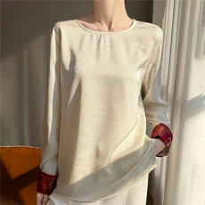 新年装缎面提花新中式袖口刺绣小衫，女装蕾丝衫/雪纺衫，圣丽羊绒