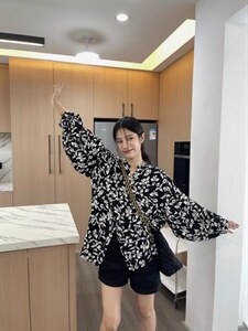 韩版花衬衣图片