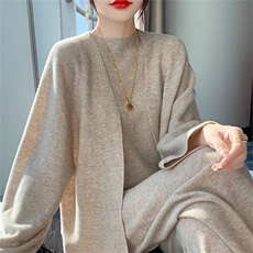 2025年秋季时尚百搭通勤简约休闲三件套开衫开衫，女装羊毛衫，美雪羊绒