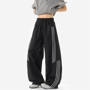 2026夏季新款拼接三条杠美式弯刀休闲裤男K6772特P33建议零售价78图片