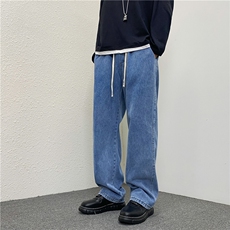 深蓝色