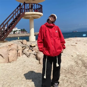 潮美式户外机能风连帽冲锋衣男ins潮休闲宽松拉链防水纯色外套图片