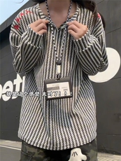 XZ809A/SYR35/P35/控58雪尼尔小香风绣花人民万岁V领长袖卫衣，男装卫衣，星座809A(原222-1)
