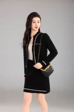时尚优雅女士秋季新款修身显瘦针织开衫小香风套装，女装套装/套裙，奢优羊绒