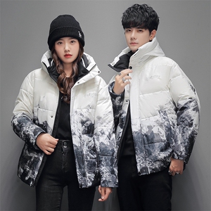 现货仓库桥园路连帽轻薄学生雪山渐变色情侣白鸭绒羽绒服外套图片